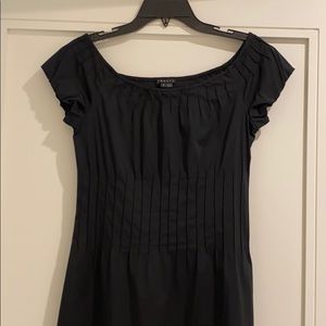 Black short sleeve theory dress with pleating